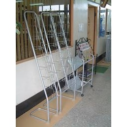 2-Line Tape Brochure Stand